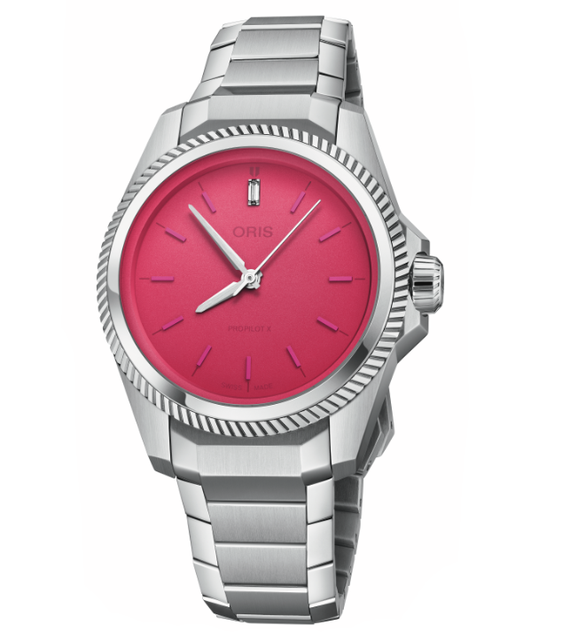 Oris ProPilot X Miss Piggy© Edition